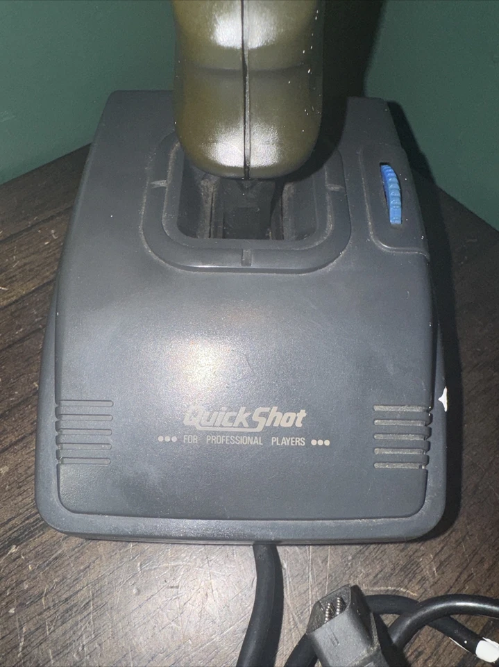 Vintage QuickShot  Joystick/  Controller. Model QS-123 - Image 3 of 4