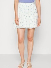 STELLA NOVA NWT 139 Sereen Tariff Floral A Line Mini Skirt in Soft Blue 38 / M