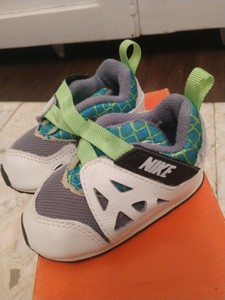 nike air huarache plus