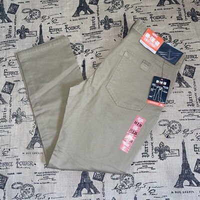 Dockers NWT! On-The-Go Pocket Slim Fit Khaki Flat Front Pant
