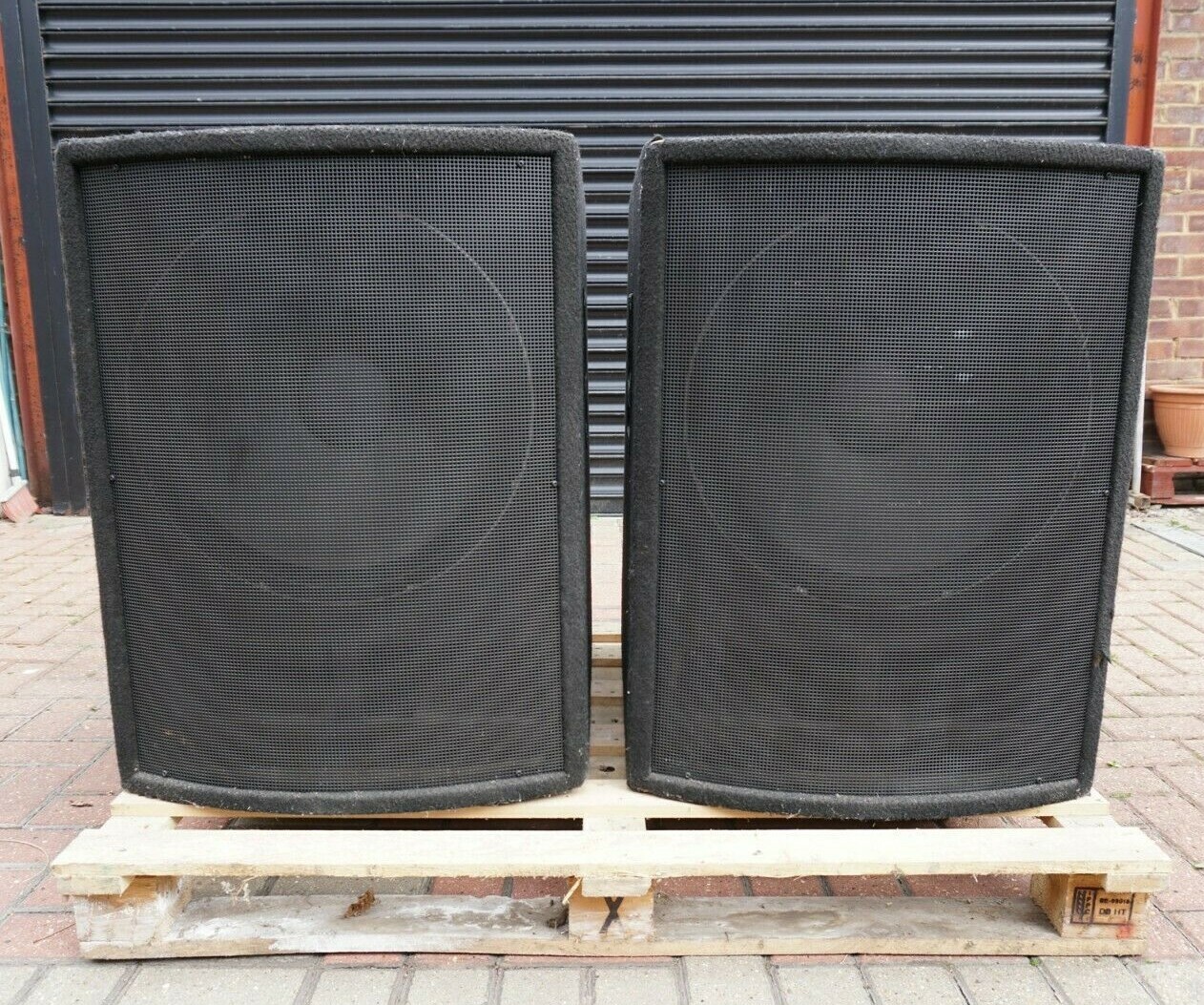 Peavey Hisys 118 XT Bass Bins / Subwoofer Sub Speakers (Pair) eBay