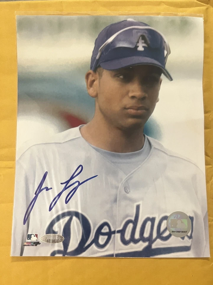 Foto de James Loney 2006 de los Dodgers de Los Ángeles 8x10. Tristar Autenticado Foto 2 de 4