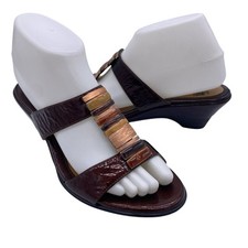 Sofft Anita Sandals 8 Embellished Low Wedge Heel Summer Travel Resort Vacation