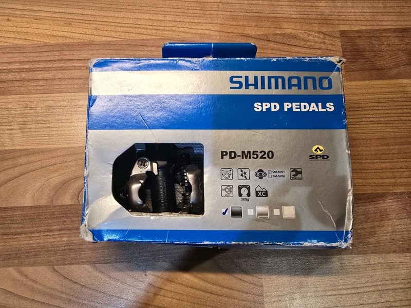 Shimano PD-M520 SPD MTB Pedals White Dual Sided XC Clipless Bike Pedals Bike