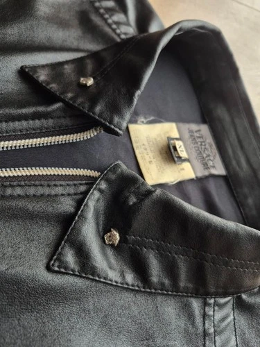 Vintage VERSACE JEANS COUTURE Black Polyurethane leather Shirt Jacket Medusa image 14