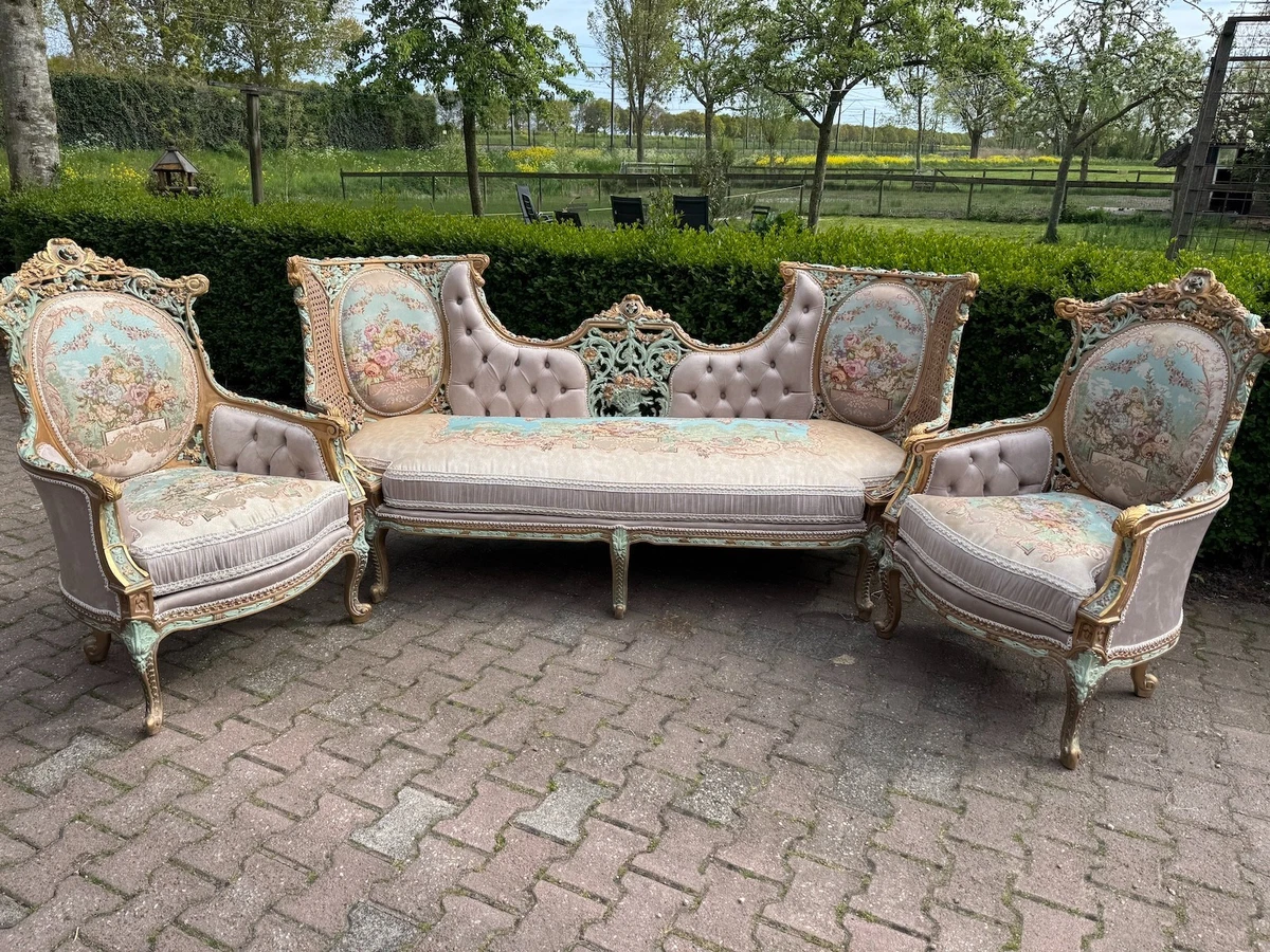 Antique Sofas & Chaises Antique 1920-1949 Time Period Manufactured