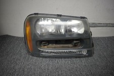 2002-2009 CHEVROLET TRAILBAZER RIGHT SIDE HEADLIGHT FACTORY OEM