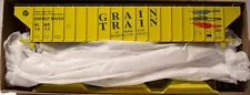 Accurail HO #1013 WA State Grain Train Pullman Standard Cov. Hopper