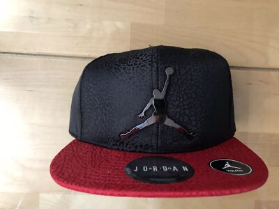 black and gold jordan snapback