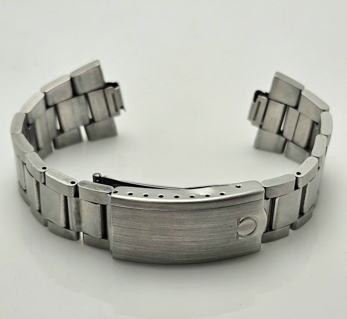 10 mm Omega Seamaster F300HZ Vintage Men's Watch Bracelet 1181/215
