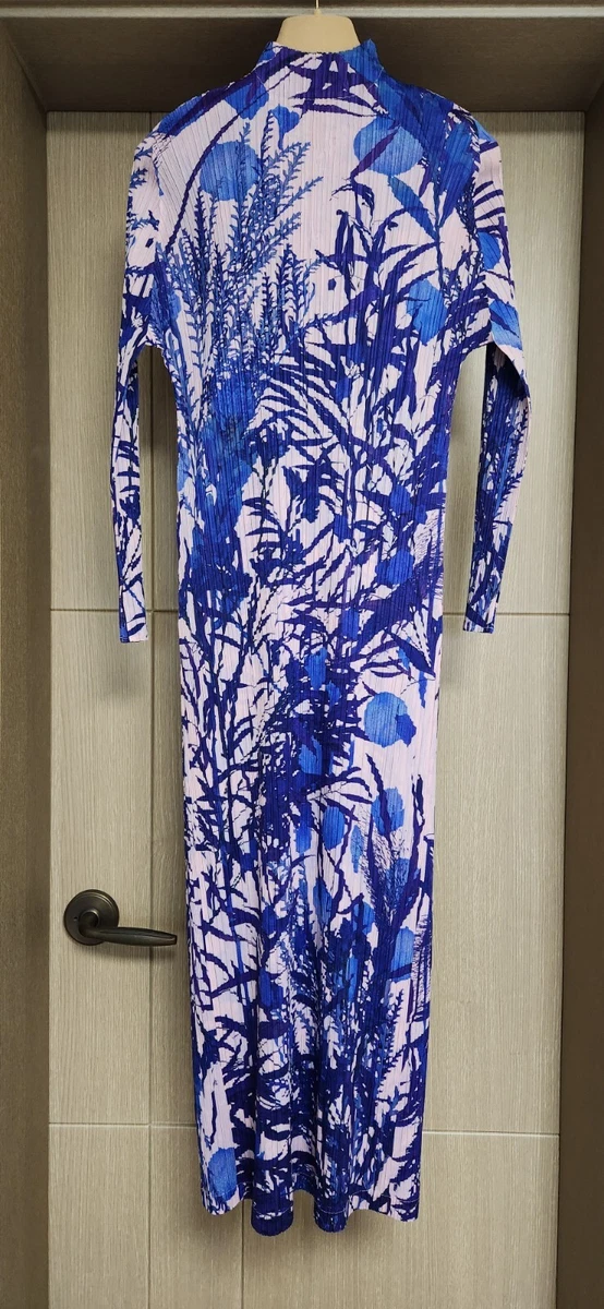 PLEATS PLEASE RECOLLECTION