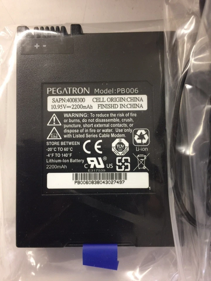 Model DPC2203C voice over Internet Protocol (VoIP) Cable Modem - Image 4 of 4