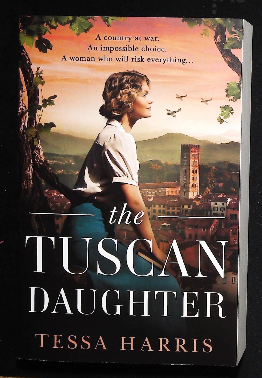 The Tuscan Daughter by Tessa Harris Book NEW Paperback Novel