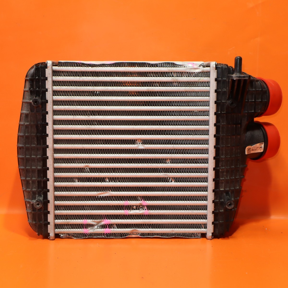 MASERATI GHIBLI INTERCOOLER LEFT DRIVER 2014 2015 2016 2017 2018 2019 2020 OEM