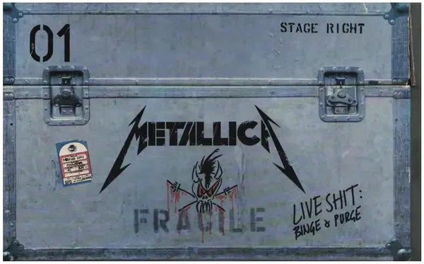 CD-BOX Metallica Live Shit: Binge & Purge 3CDS + 3VHS + BOOK Vertigo - Bild 1 von 1