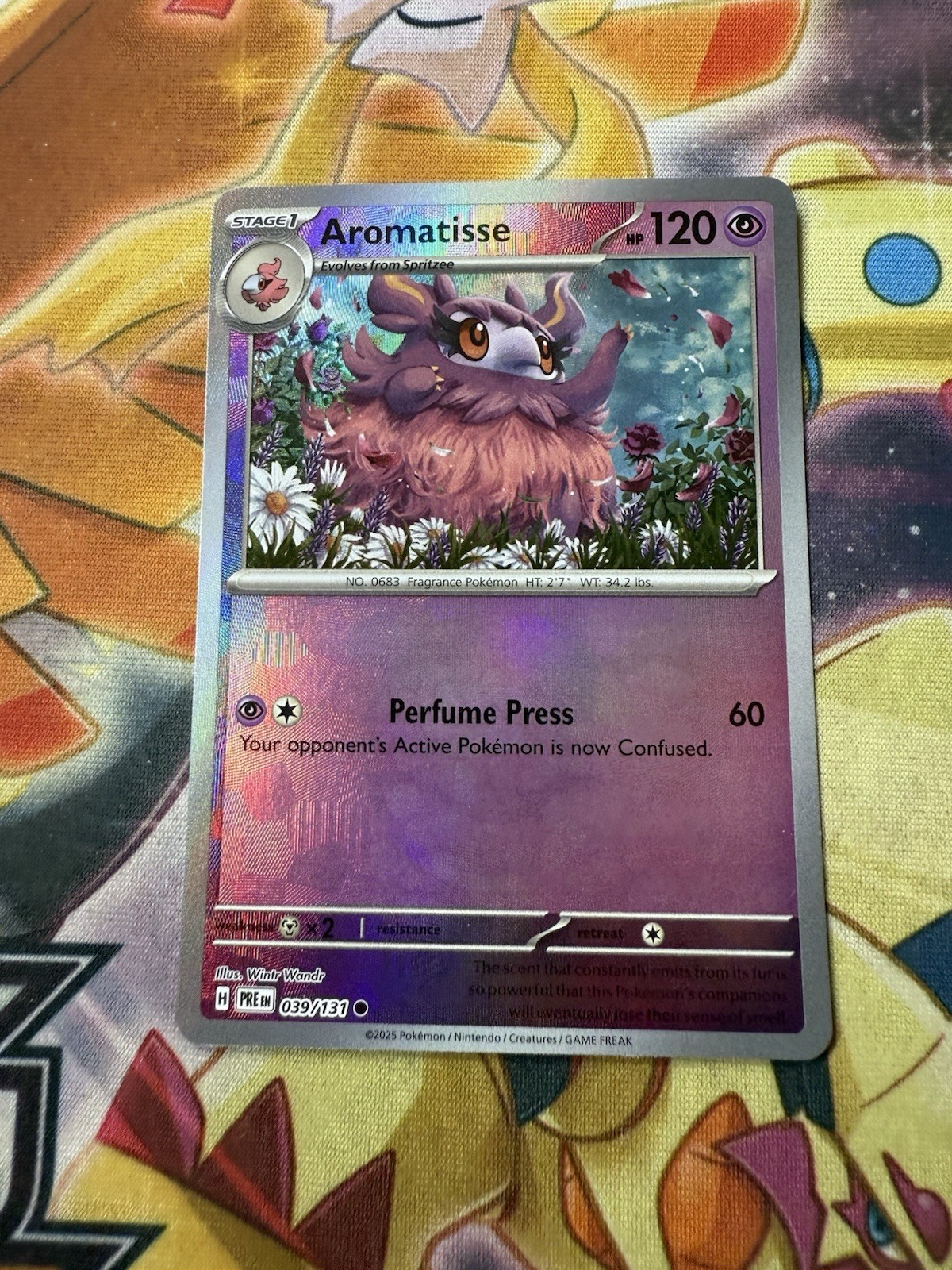 2025 Pokemon Aromatisse (Poke Ball ) 039/131 Prismatic Evolutions NM