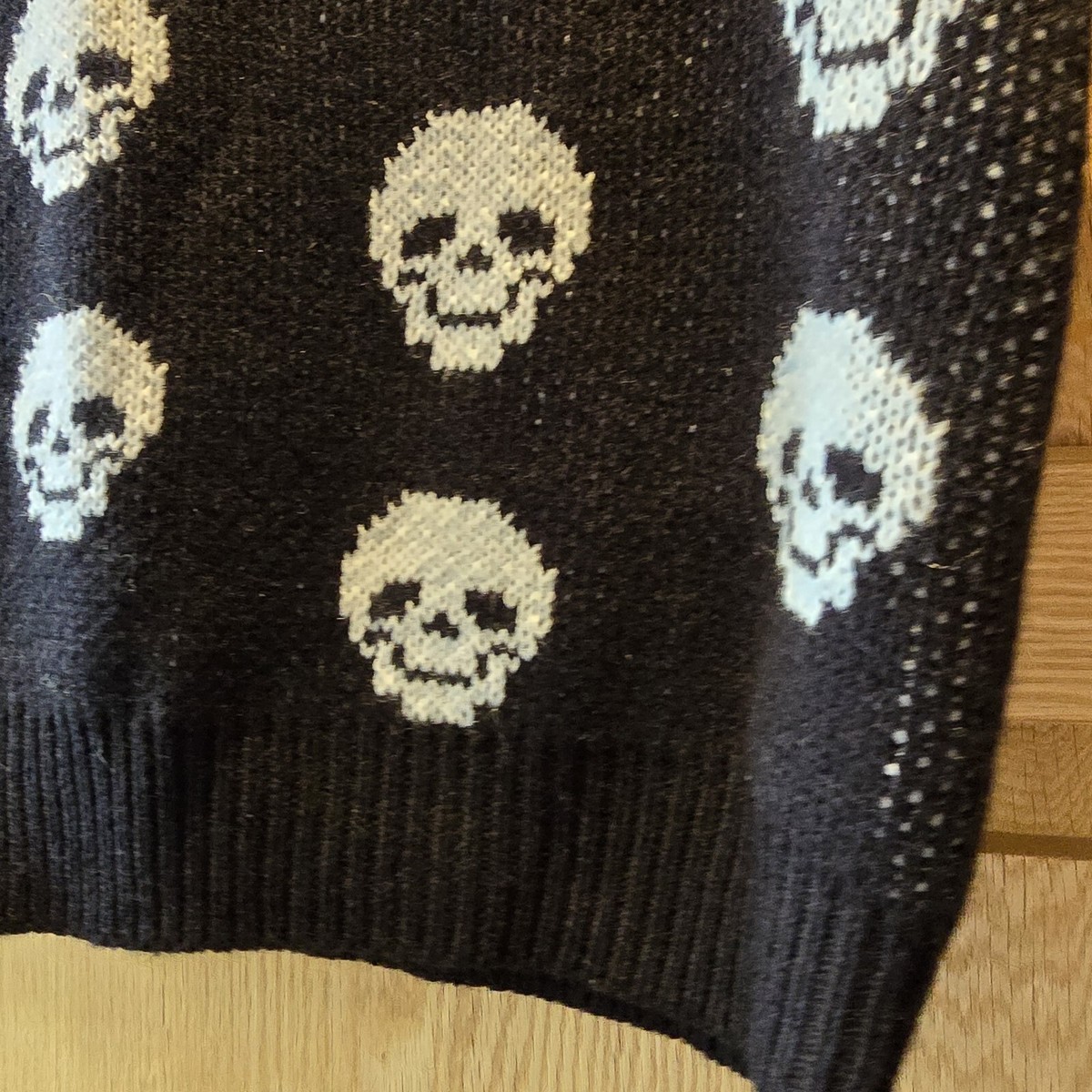 No Boundaries Sweater Vest Women/Juniors LG Goth Punk Grunge