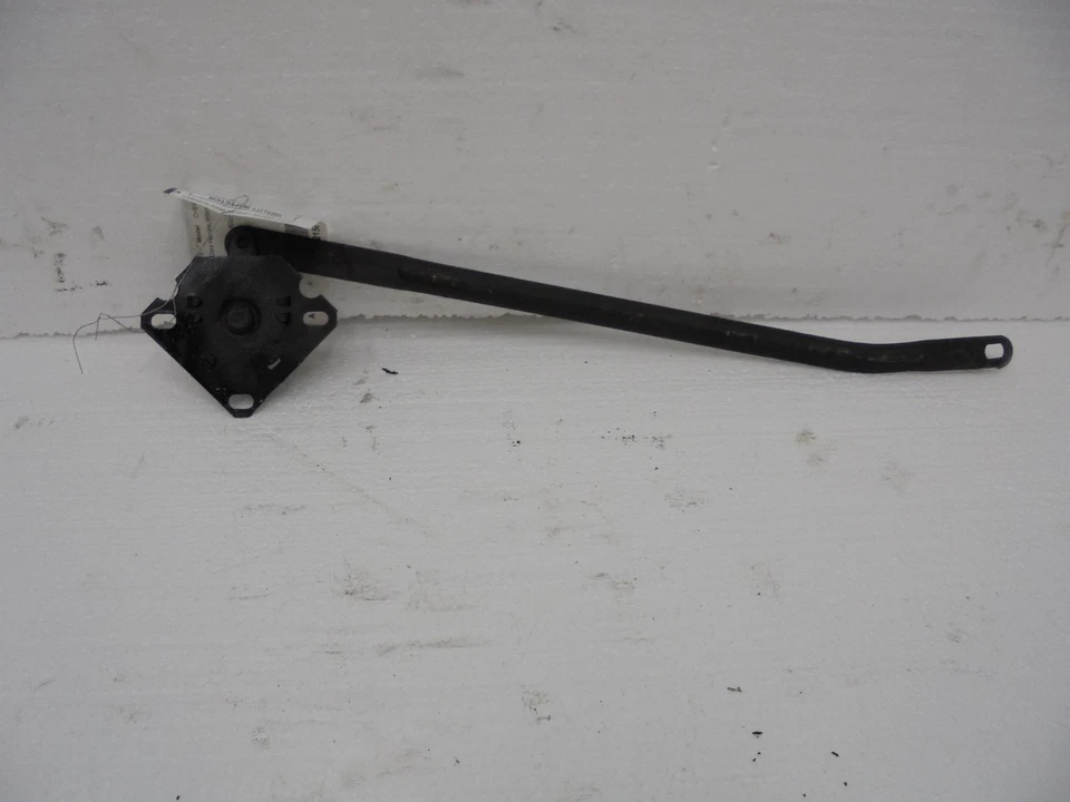 Оригинальная ручка защелки правой двери со стороны пассажира 65 Chevy C10 - Изображение 2 из 4