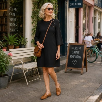 Schwarzes Etuikleid Tara Jarmon UK 8 FR36 Schnürung Schulterdetail französischer Designer