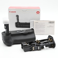 Canon BG-E11 Accessories Top Mint 