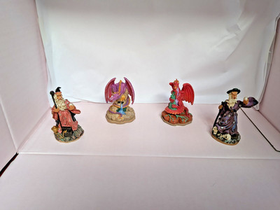 Vintage Fantasy Figuren Restposten - 2 Zauberer & 2 Drachen Resin Mythische Statuen