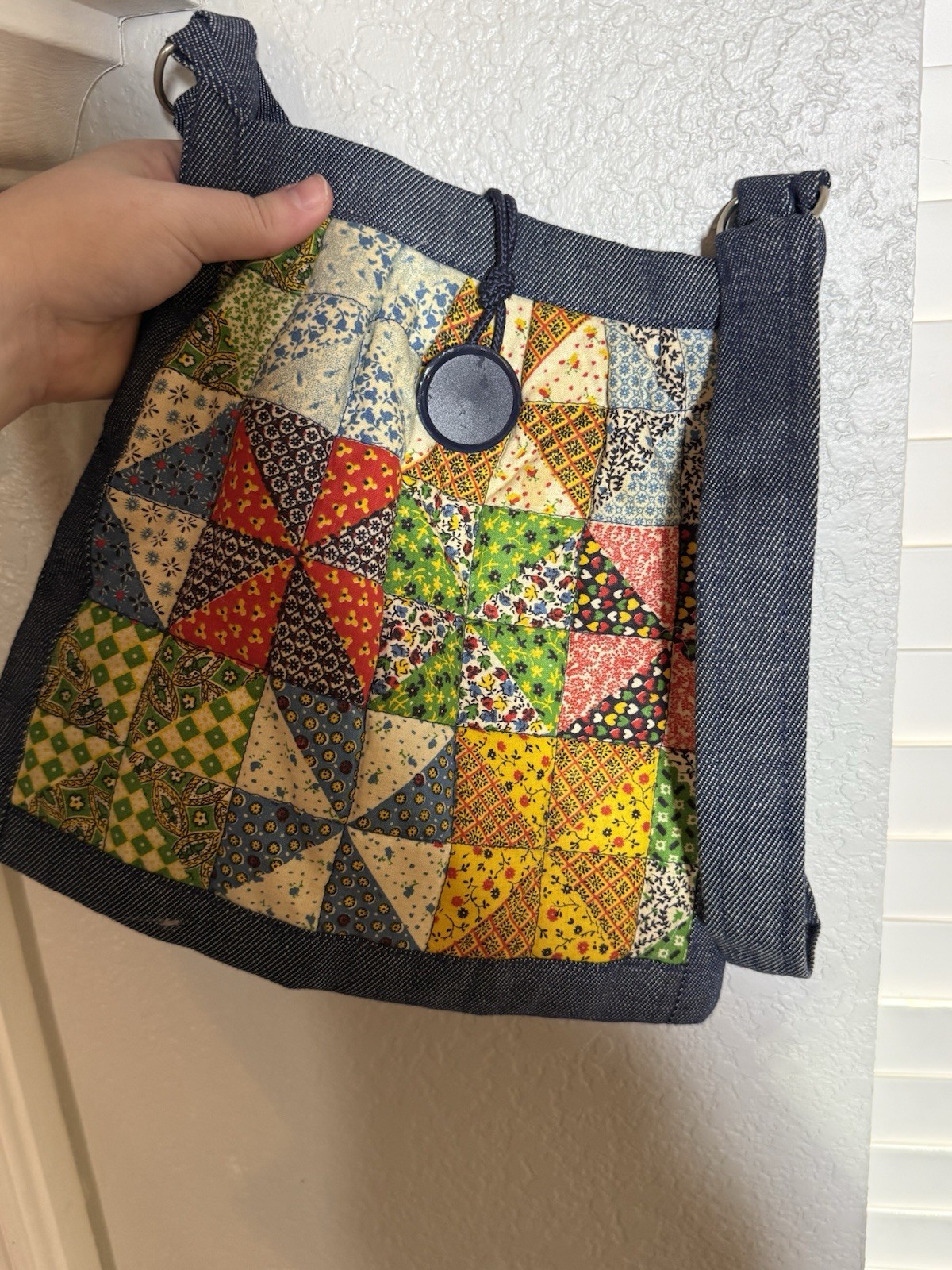 Handmade Patchwork Quilt Crossbody Bag Vintage Fa… - image 2