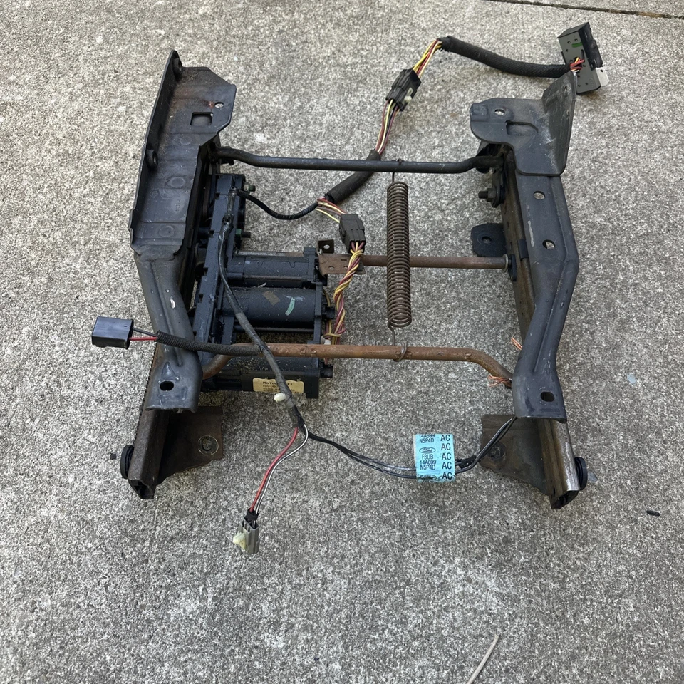 Ford Econoline Super Duty Van 97-02 asiento pasajero pista Foto 2 de 4