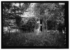 East elevation farmhouse front - Jacob Furl Henkle Farmstead, West Millville