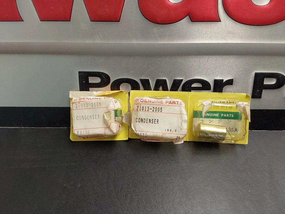 KAWASAKI CONDENSER LOT OF 3 OEM. PART # 21013-2005. NEW FREE SHIPPING! - Изображение 2 из 4