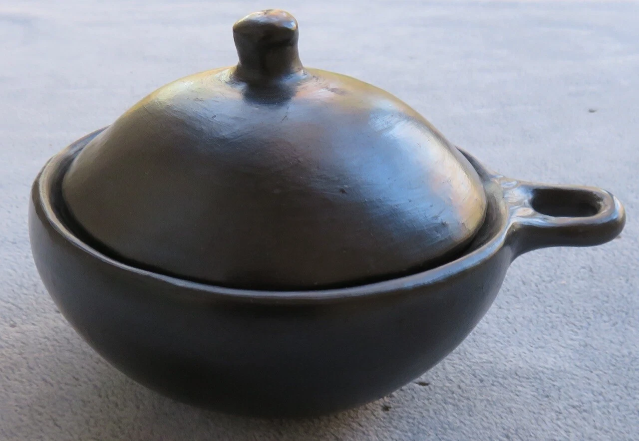 La Chamba Pottery Cookware Indvl Covered Casserole Baking Dish Colombia Unused