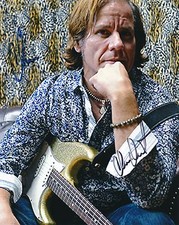 Chris Duarte signed 8x10 color photo