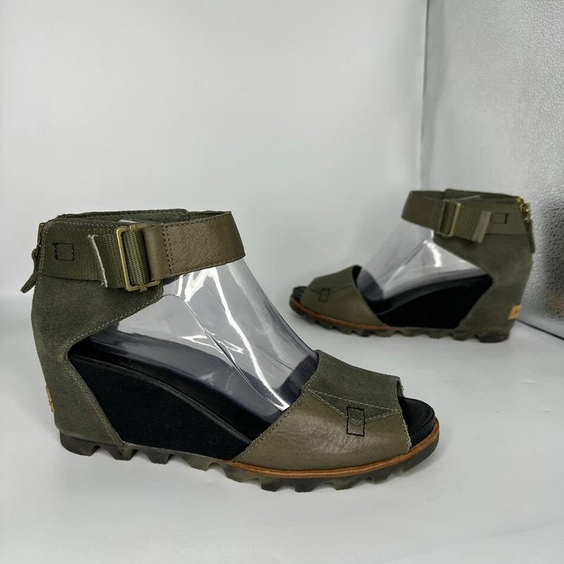 sorel joanie ii wedge peep toe back zip 