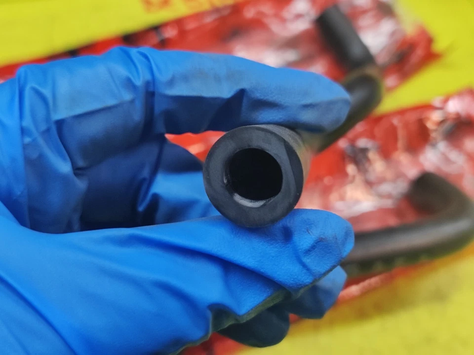 60504870 ORIGINALI tubi carburatore e filtro aria Alfa Romeo 33, Alfa Sud Sprint Foto 3 de 4