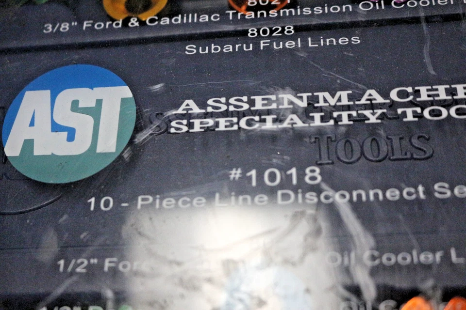 Juego de herramientas especiales AST Assenmacher con estuche ¡Bonito! Foto 3 de 4