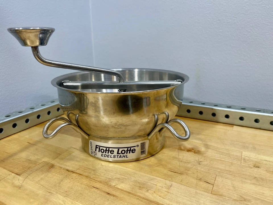 GEFU Stainless Steel Food Mill FLOTTE LOTTE, Brand New 242004 williams sonoma - Image 3 of 4