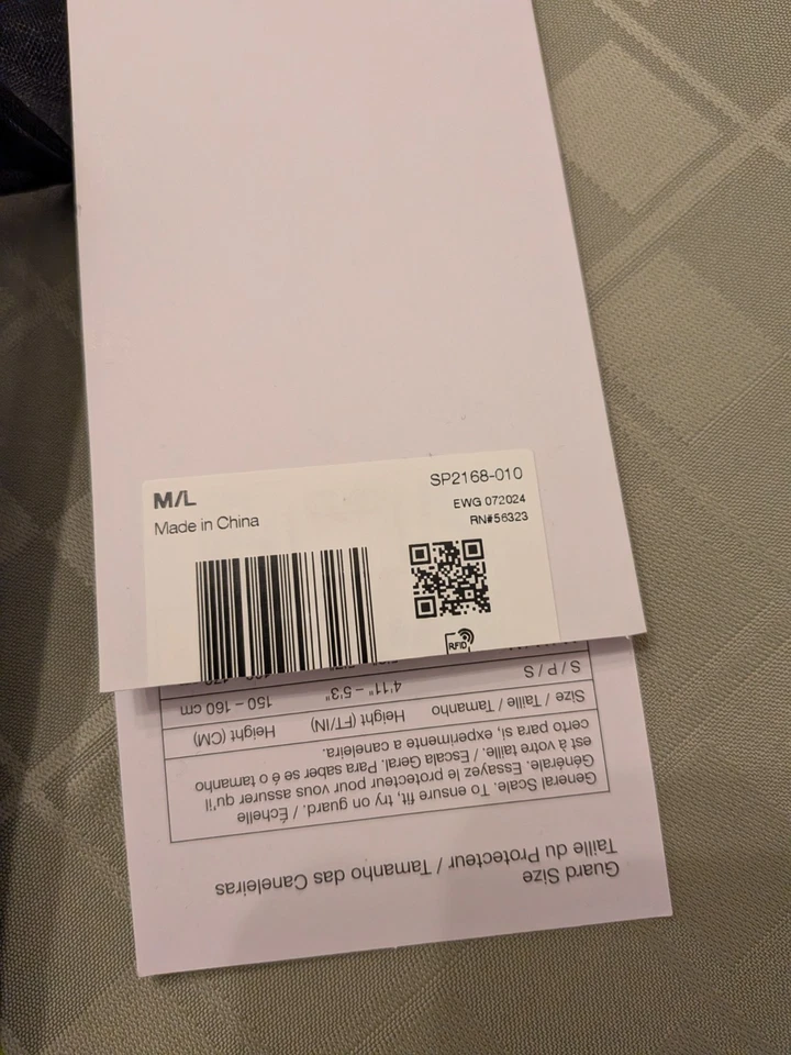 Nike Youth Shin Guard Socks Youth M/L Soccer Black/White SP2168-010 - Image 3 of 4