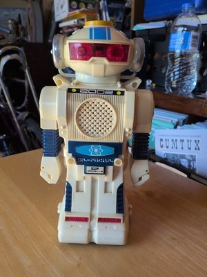 Vintage 1980s New Bright 2002 Model-B Robot WORKING Talking Lights Motion 