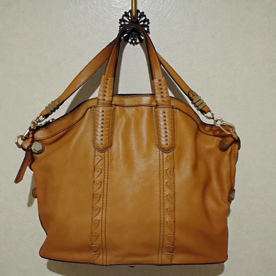 Cartera convertible orYANY "Cassie" de cuero granulado camel Foto 2 de 4