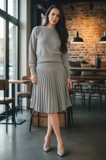 Vtg 80-90s Liz Claiborne Wool Knit Angora Pleated Skirt  Pullover Sweater Set S