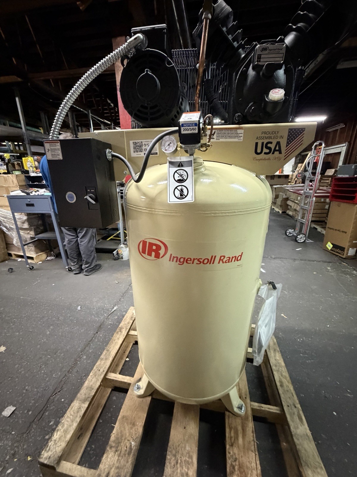 INGERSOLL RAND 2340N5-V-200/3 Electric Air Compressor, 5 hp,