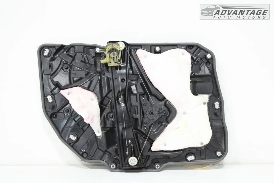 2017-2022 BMW 740I G12 REAR RIGHT SIDE DOOR PANEL WINDOW REGULATOR CARRIER OEM - Image 2 of 4