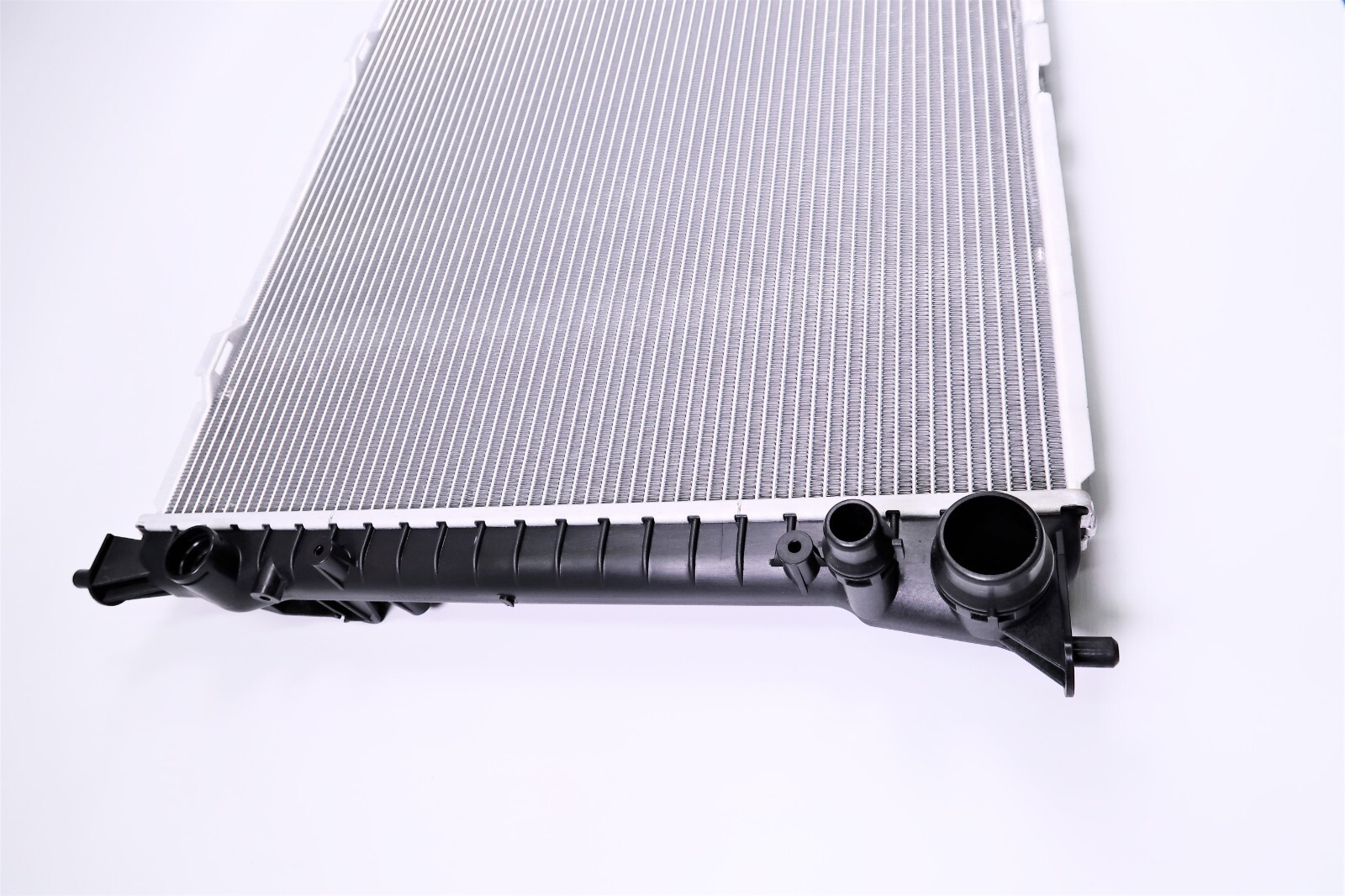 Bentley Flying Spur GT GTC V8 cooling radiator 751