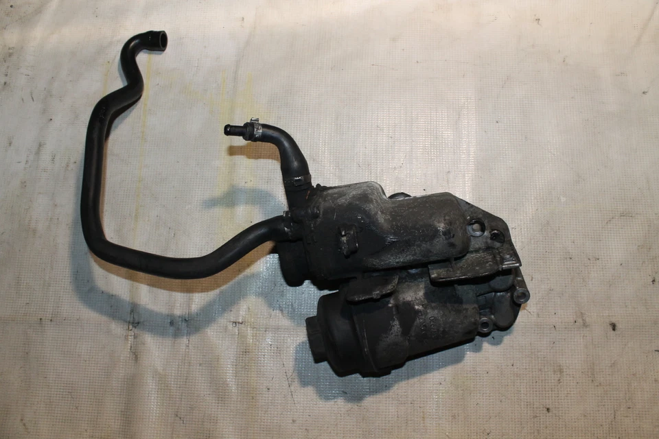 Carcasa filtro aceite Volvo XC90 I 2011 6740273266 Foto 2 de 4