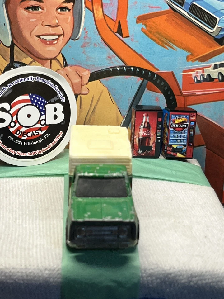 Dodge Camper Dragon 1974 Hot Wheels Redlines verde fundido a presión 1:64 excelente estado Foto 2 de 4