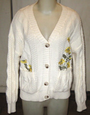 OTHER STORIES WHITE FANCY KNIT HAND EMBROIDERED V-NECK CARDIGAN SWEATER Sz S