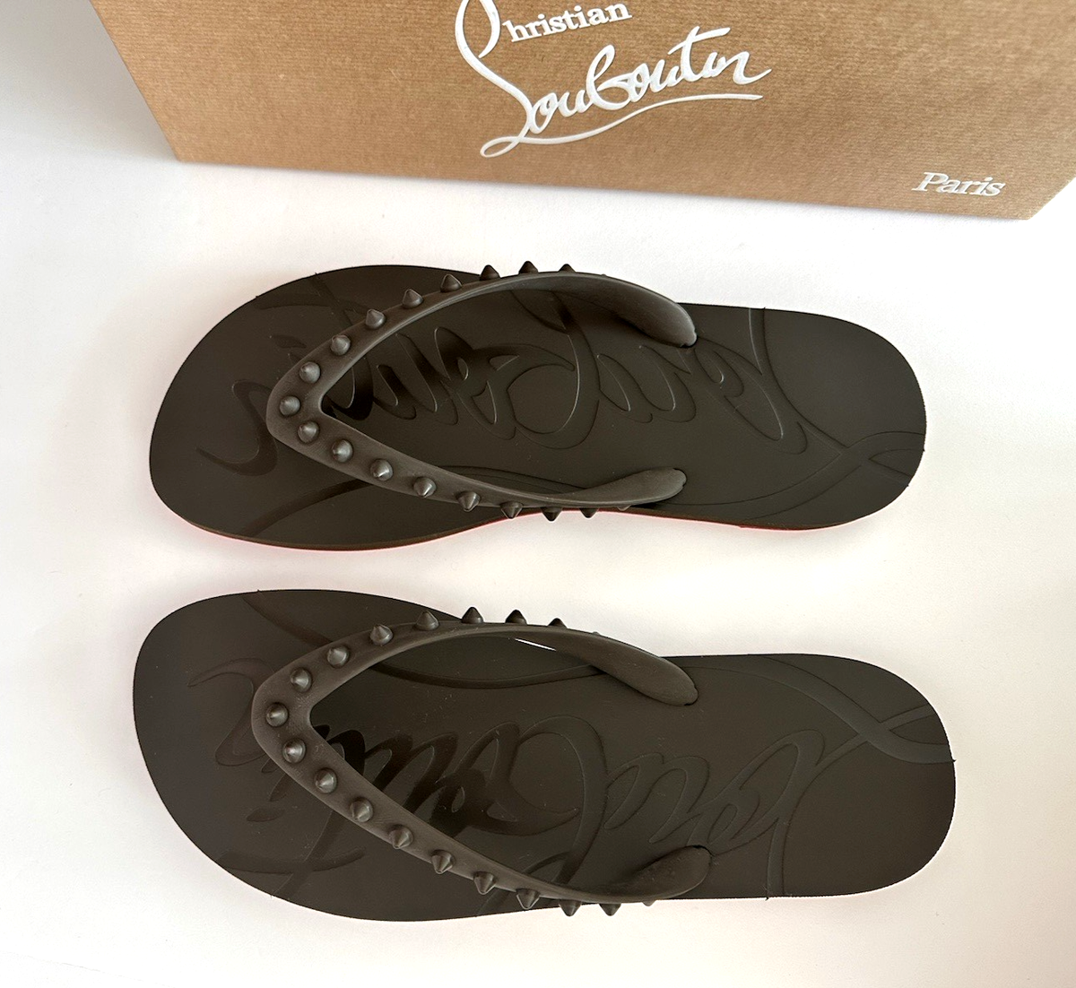 Christian Louboutin Loubi Flip Flop Black Ombre Rubber Size 13 46
