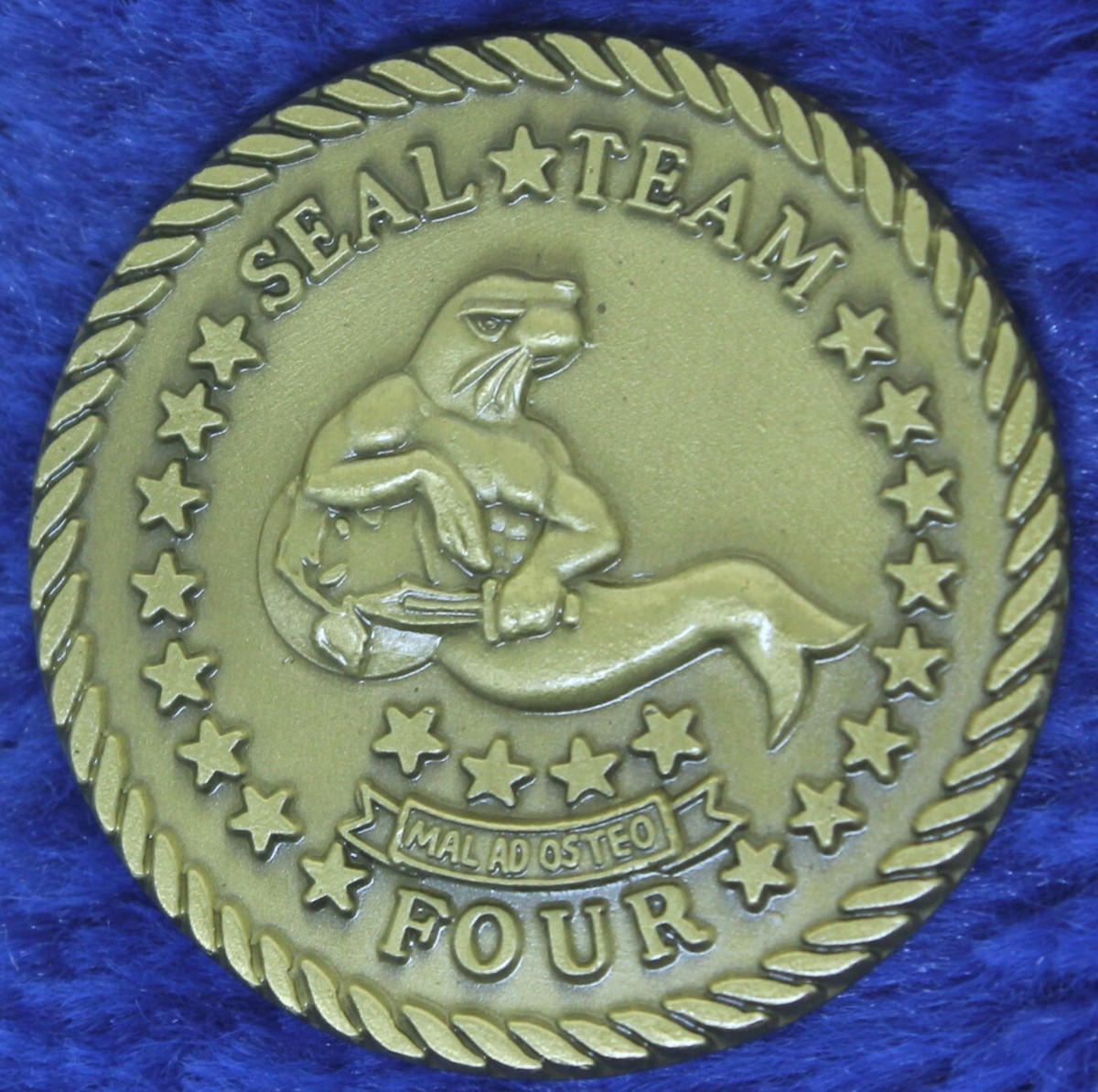USN DEVGRU Seal Team 4 Combined Mission Challenge Coin KJ-3 USN DEVGRU Seal Team 4 Combined Mission Challenge Coin KJ-3