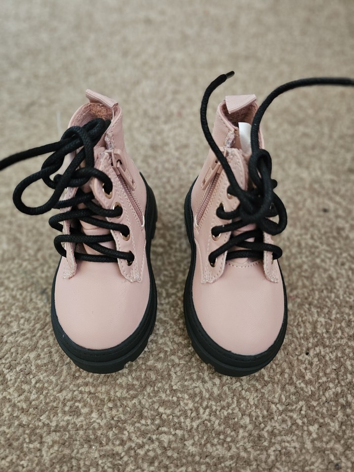 H&M Baby Girl Minnie Mouse Pink Boots Winter Snow 23 Uk / 1819 Eur