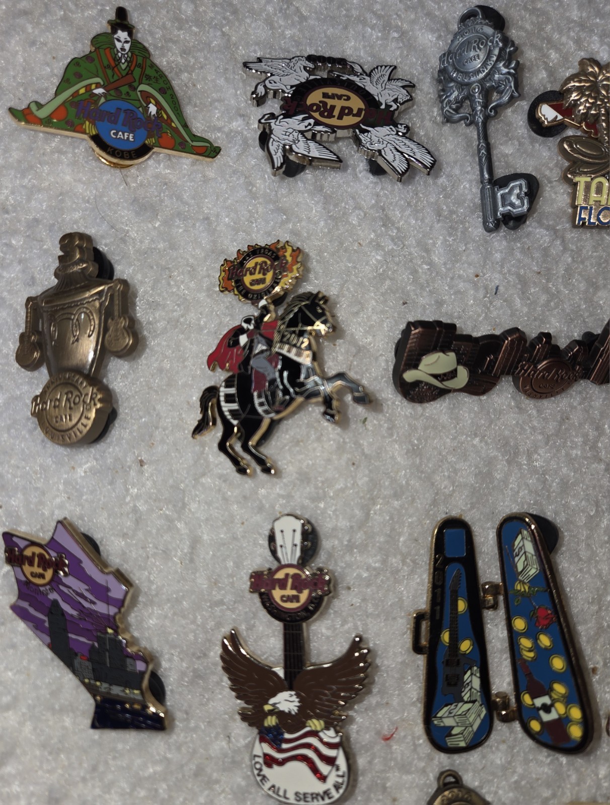 Hard Rock Cafe Pin Lot  - 31 PINS