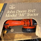 ERTL 5628 John Deere 1947 Model MI Tractor 1/16 Scale In Box — photo 6